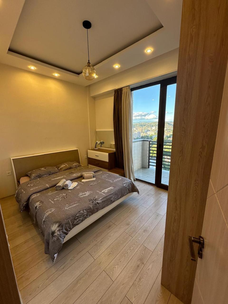 Apartment In The Center Tbilisi Esterno foto